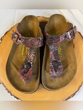 Birkenstock Papillio Gizeh thong sandals faux snakeskin print Women’s Size 6-6.5